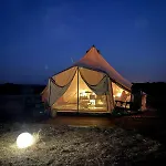 Nuit Insolite Dans Les Lavandes De Luxuszelt *